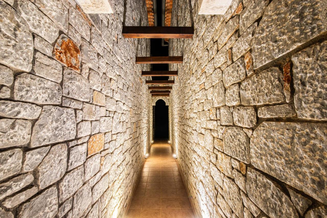 Mani Houses Selinitsa Art Koloveas Agios Nikolaos  Bagian luar foto