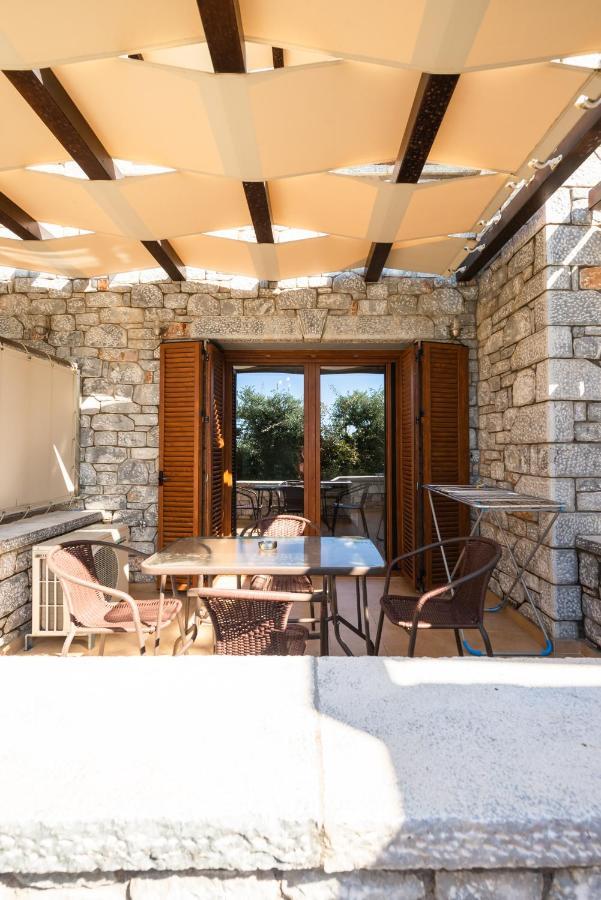 Mani Houses Selinitsa Art Koloveas Agios Nikolaos  Bagian luar foto