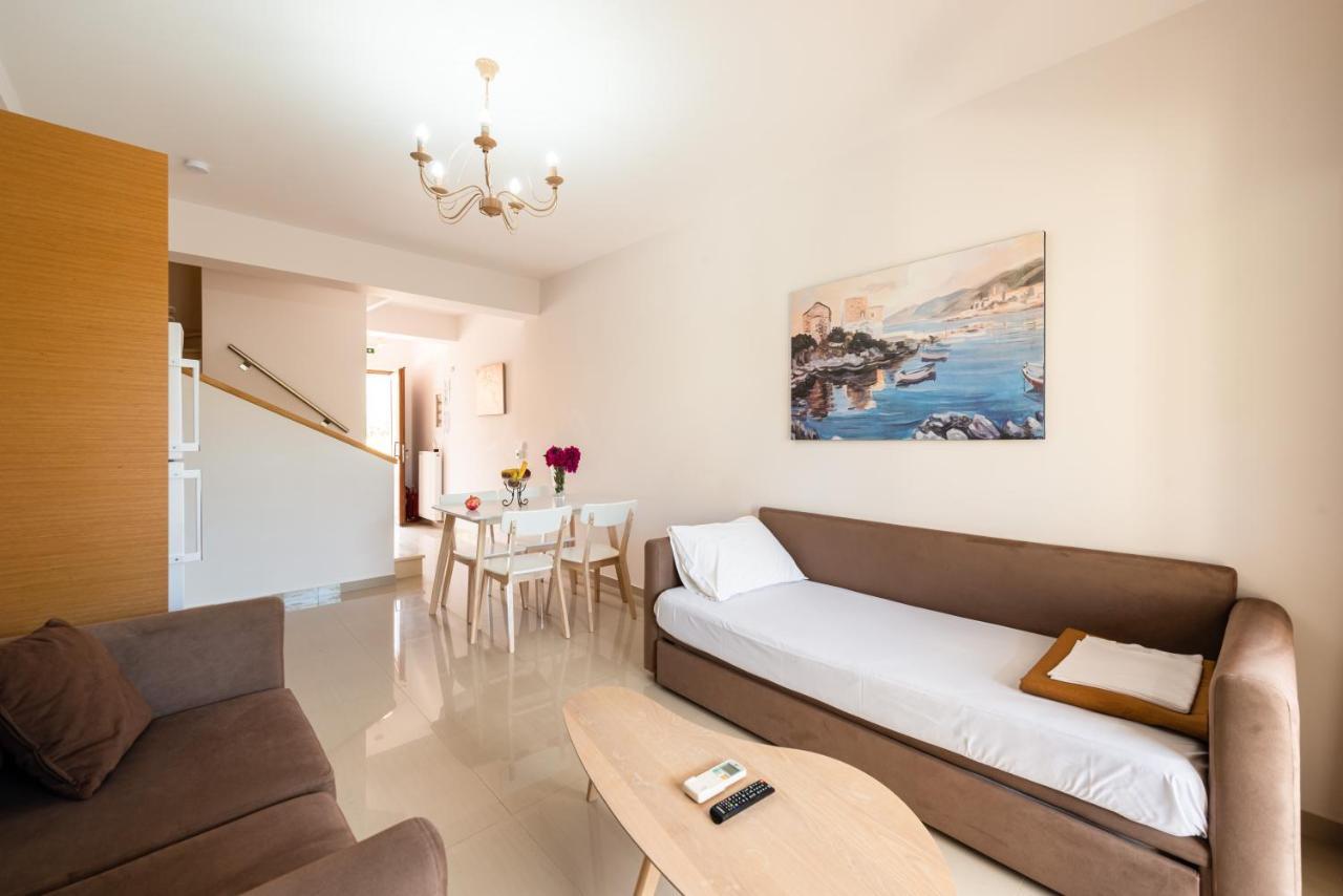 Mani Houses Selinitsa Art Koloveas Agios Nikolaos  Bagian luar foto