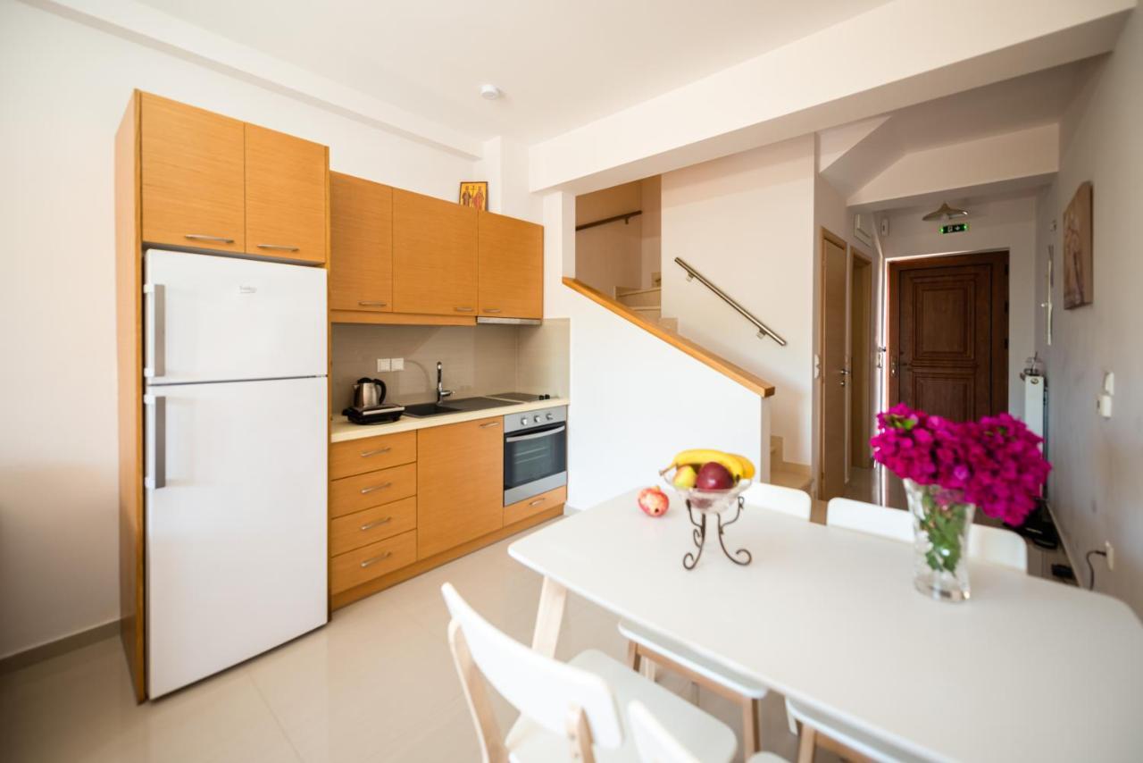 Mani Houses Selinitsa Art Koloveas Agios Nikolaos  Bagian luar foto